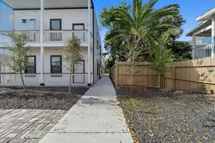 920 Avenue L, Galveston, TX 77550 - Photo 10