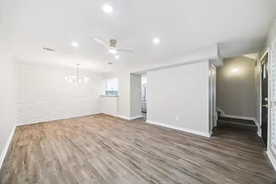 903 Wax Myrtle Lane, Houston, TX 77079 - Photo 6