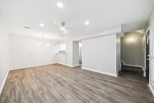 903 Wax Myrtle Ln, Houston, TX 77079 - Photo 6