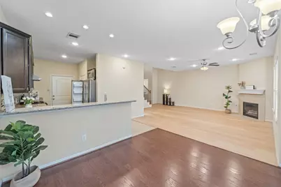 12627 Ashford Shore Drive, Houston, TX 77072 - Photo 10