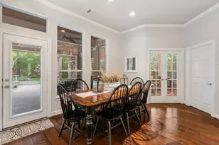 27 Wooded Path Pl, The Woodlands, TX 77382 - Photo 18