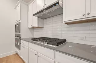 1536 Apache Heights Dr, Dayton, TX 77535 - Photo 6