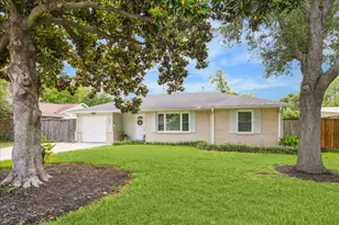 1124 Springrock Ln, Houston, TX 77055 - Photo 2