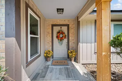 408 Foxmeadow Lane, Cleveland, TX 77327 - Photo 2