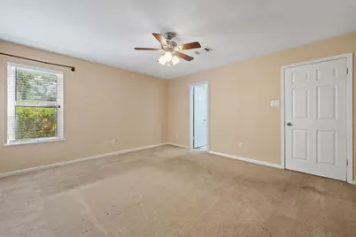 408 Foxmeadow Lane, Cleveland, TX 77327 - Photo 14