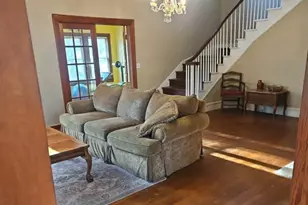 305 W Main St, Kirbyville, TX 75956 - Photo 2