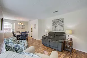 1920 Lazy Creek Ln, Pearland, TX 77581 - Photo 6