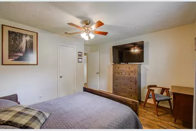 1920 Lazy Creek Lane, Pearland, TX 77581 - Photo 18