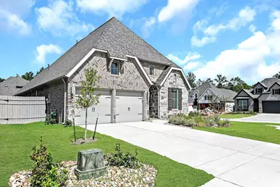 15835 Bird Of Paradise Drive, Conroe, TX 77302 - Photo 2