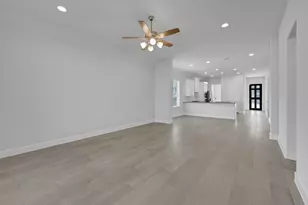 15835 Bird of Paradise Dr, Conroe, TX 77302 - Photo 10