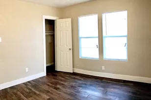 1704 Sam Wilson St, Houston, TX 77020 - Photo 2
