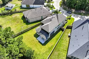 122 Canary Island Cir, Montgomery, TX 77316 - Photo 38