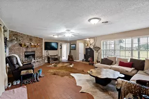 8166 Riley Rd, Bryan, TX 77808 - Photo 6