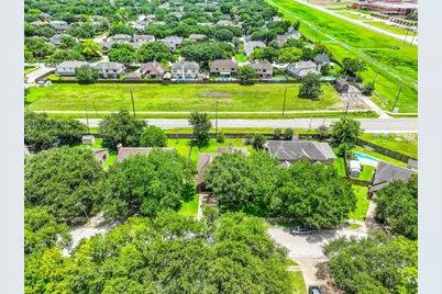 4009 Spring Branch Drive E, Pearland, TX 77584 - Photo 24