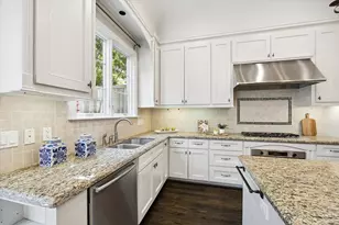 2145 Fairview Ave, Houston, TX 77019 - Photo 24