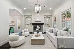 2145 Fairview Ave, Houston, TX 77019 - Photo 1