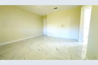 12407 Mistymont Drive, Houston, TX 77070 - Photo 14