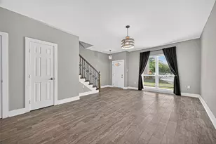 830 Threadneedle St, Houston, TX 77079 - Photo 6