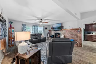 1539 Sterling Dr, Baytown, TX 77523 - Photo 6