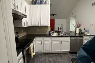 14235 Royal Hill Dr, Houston, TX 77083 - Photo 20