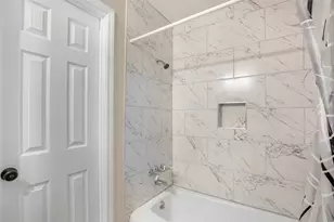 906 Broad Ripple Dr, Huffman, TX 77336 - Photo 18