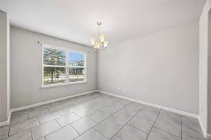 703 Autumn Flats Wy, Rosharon, TX 77583 - Photo 2