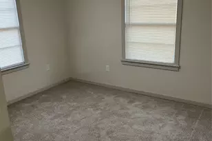 902 Alice St, Sweeny, TX 77480 - Photo 10
