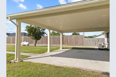 3337 Bridgette Lane, Mont Belvieu, TX 77523 - Photo 36