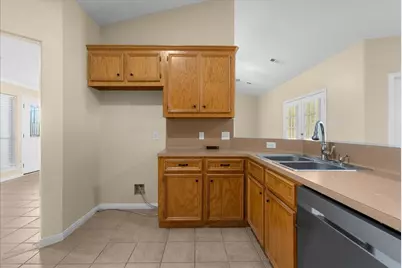 3337 Bridgette Lane, Mont Belvieu, TX 77523 - Photo 14