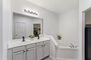 6803 Nectarine Ln, Richmond, TX 77469 - Photo 16