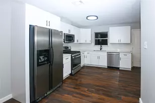 204 E 18th St, Georgetown, TX 78626 - Photo 12