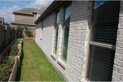 3226 Bellwick Chase Lane, Houston, TX 77365 - Photo 24