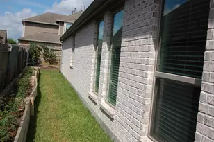 3226 Bellwick Chase Ln, Houston, TX 77365 - Photo 24