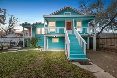 4728 Avenue R 1/2, Galveston, TX 77551 - Photo 2