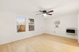 4728 Ave R 1/2, Galveston, TX 77551 - Photo 16