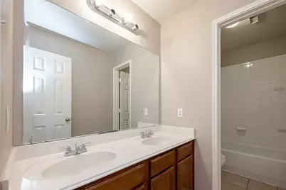 2118 Long Trail Path Court, Spring, TX 77373 - Photo 16