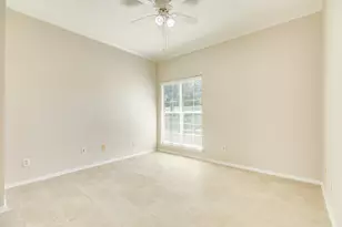 921 Marine Dr, Galveston, TX 77550 - Photo 16