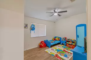 4108 S Meridian Greens Dr, Dickinson, TX 77539 - Photo 20