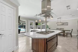505 Pilgrim Ln, Friendswood, TX 77546 - Photo 18