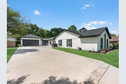 505 Pilgrim Lane, Friendswood, TX 77546 - Photo 8