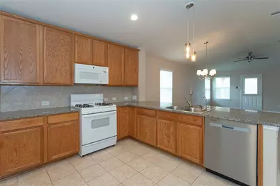 24530 E Lakecrest Town Drive, Katy, TX 77493 - Photo 6
