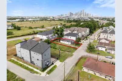 4110 Buck St Street, Houston, TX 77020 - Photo 2