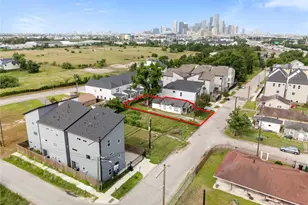 4110 Buck St St, Houston, TX 77020 - Photo 2