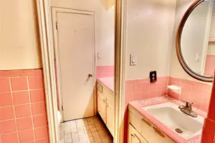 9442 Neuens Rd, Houston, TX 77080 - Photo 14