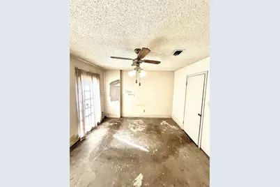 9442 Neuens Road #9442, Houston, TX 77080 - Photo 12