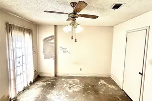 9442 Neuens Rd, Houston, TX 77080 - Photo 12