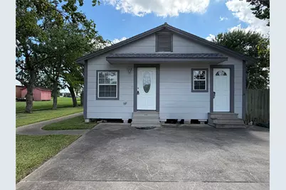 211 S Avenue C, Freeport, TX 77541 - Photo 1