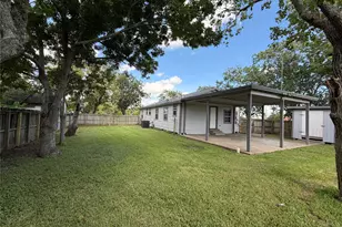 211 S Avenue C, Freeport, TX 77541 - Photo 26