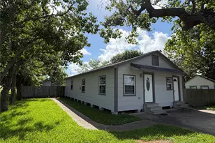 211 S Avenue C, Freeport, TX 77541 - Photo 32