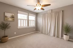 579 Warsaw St, Bayou Vista, TX 77563 - Photo 16